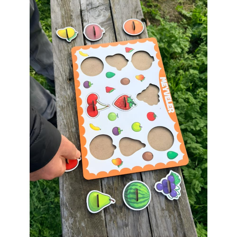 9'lu Tutmalı Meyveler Puzzle