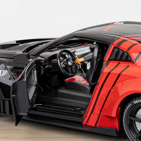Nissan GTR 1:24 Ölçek Model Araba