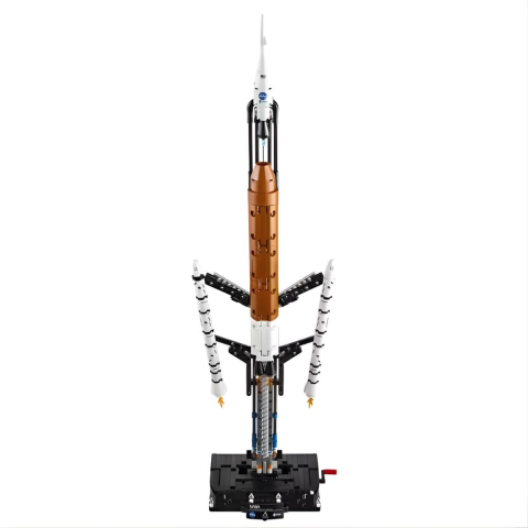 LEGO Technic NASA Artemis Uzay Fırlatma Sistemi Roketi 42221