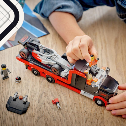 LEGO® City Audi F1® Yarış Arabalı F1® Sergileme Kamyonu 60493