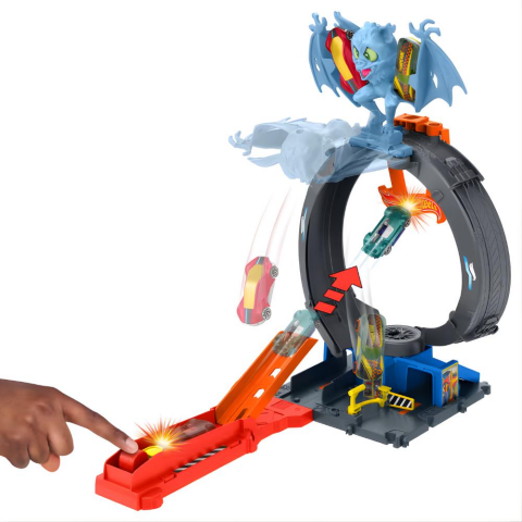 Hot Wheels Bat Döngü Saldırı Oyun Seti Ve 1:64 Ölçekli Oyuncak Araba