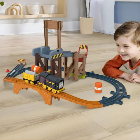 Fisher Price Thomas ve Arkadaşları Diesel Yükleme ve Kaldırma İnşaat Seti JBW20