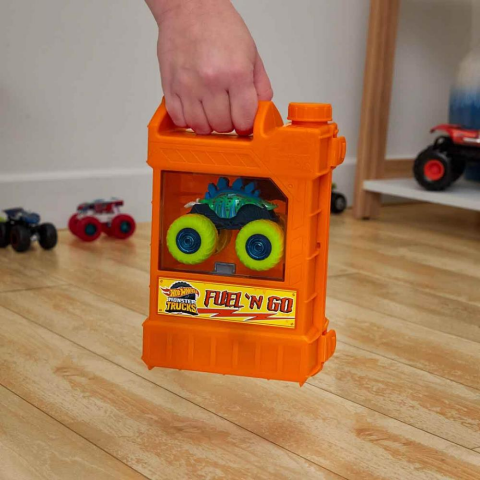 Hot Wheels Monster Trucks Taşınabilir Oyun Seti HXT04