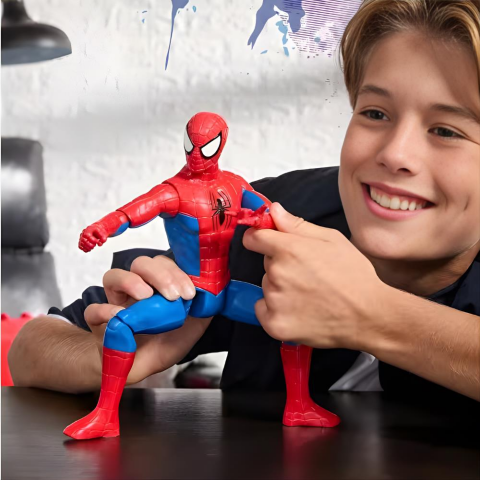 Marvel Spider Man Titan Serisi Aksiyon Figürü 30 Cm G2715