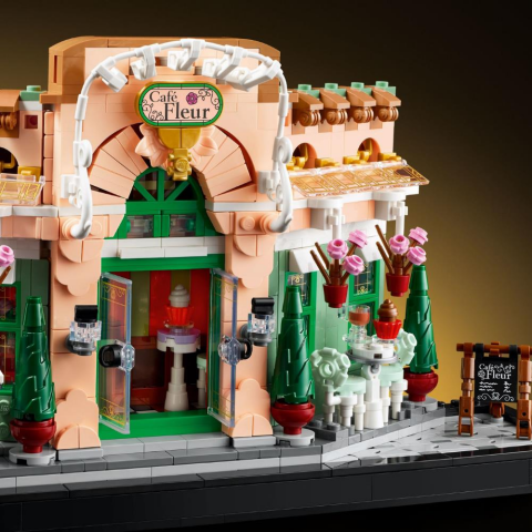 LEGO® Fransız Kafe 10362
