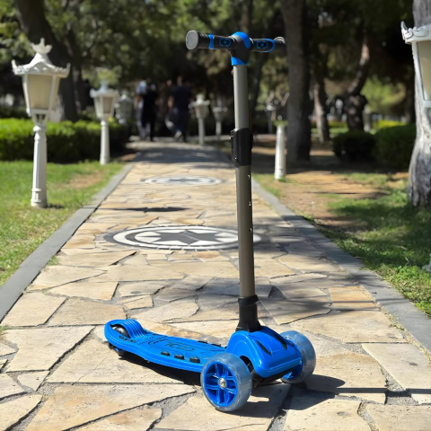 Cool Wheels 3 Tekerlekli Işıklı Maxi Scooter Mavi
