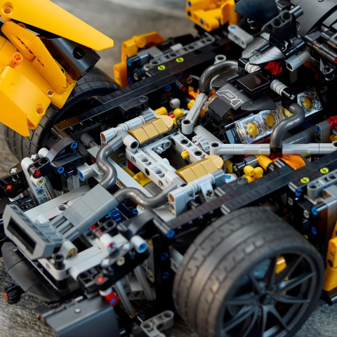 LEGO® Technic McLaren P1™ Yetişkinler için Hiper Araba Seti 42172