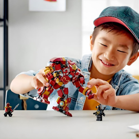 LEGO Marvel Hulkbuster: Wakanda Savaşı 76247