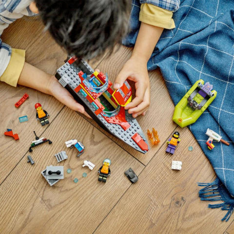 60373 LEGO® City İtfaiye Kurtarma Teknesi