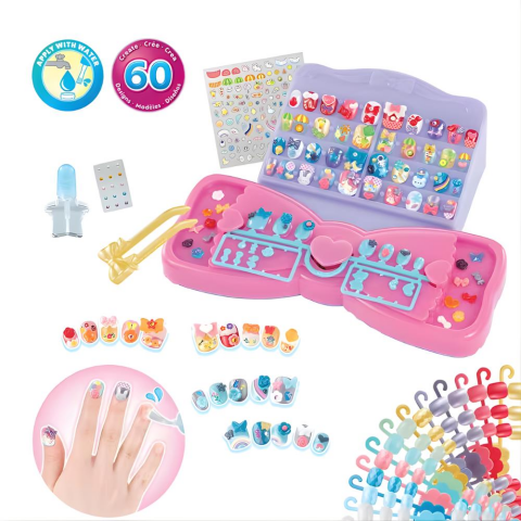 Aquabeads Tasarla ve Sergile Tırnak Atölyesi
