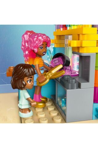 LEGO ® Friends Heartlake City Şekerci Dükkanı 42649 - 6 Yaş ve Üzeri Oyuncak Yapım Seti (376 Parça)