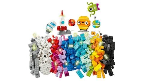 LEGO® Classic Yaratıcı Uzay Gezegenleri 11037
