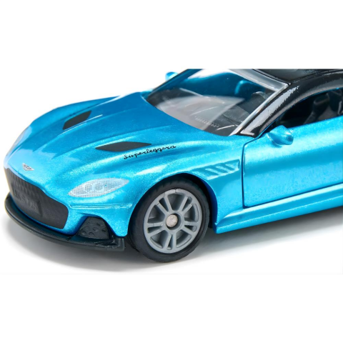 Aston Martin DBS Superleggera