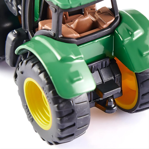 John Deere Kepçe