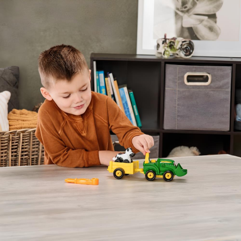 John Deere Tak Oyna Vagonlu Bonnie