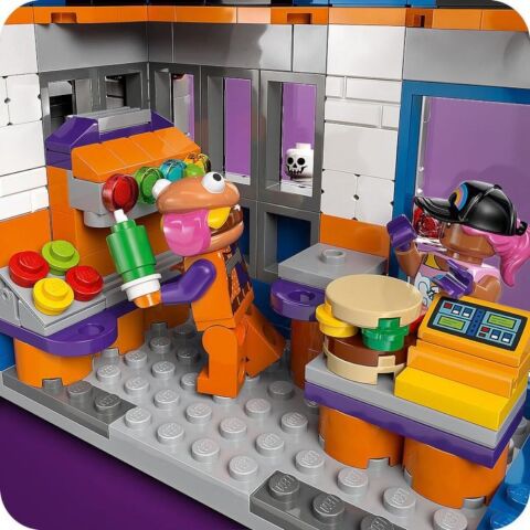 LEGO Fortnite Durrr Burger Restoranı 77076