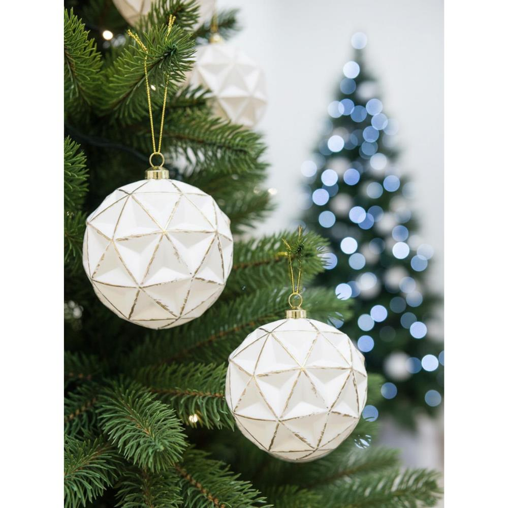 Yılbaşı Topu Geometrik Desenli Eskitme Detaylı Ağaç Süsü Beyaz 10 cm – 2'li Set