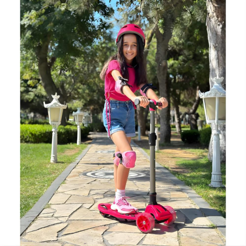 Cool Wheels 3 Tekerlekli Işıklı Maxi Scooter Pembe